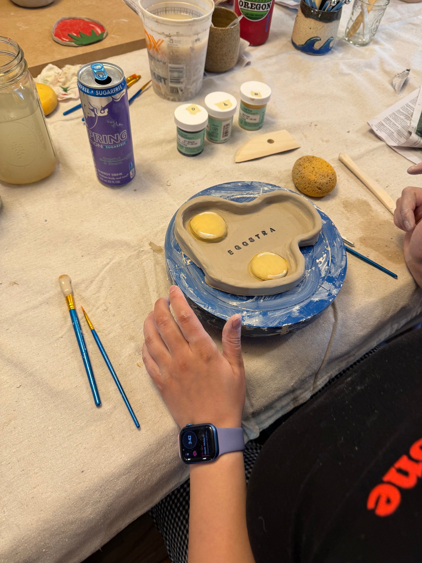 Hand Building Pottery Workshop